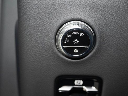 Certified 2026 Mercedes-Benz GLC 300 4MATIC image 23