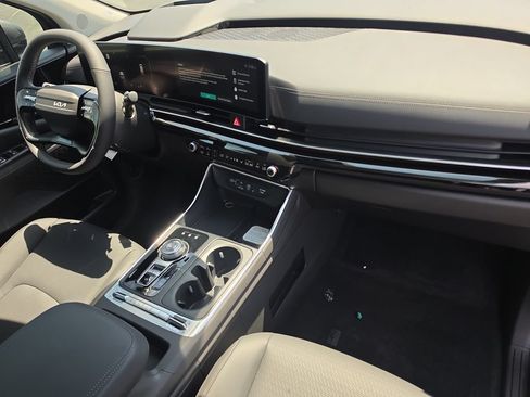 New 2027 Kia Carnival SX Prestige FWD image 12
