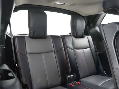 Used 2019 Nissan Pathfinder S AWD/4WD image 13