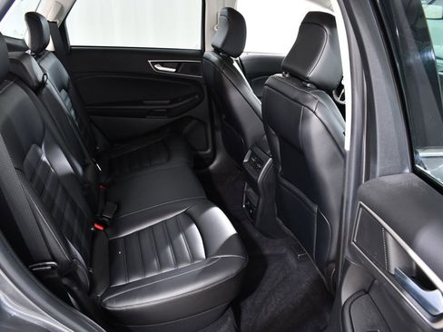 Used 2022 Ford Edge SEL w/ Convenience Package image 19