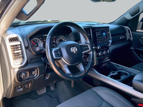 Used 2022 RAM 1500 Big Horn AWD/4WD image 18