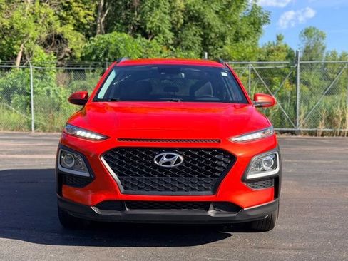 Used 2019 Hyundai Kona SEL AWD/4WD image 3
