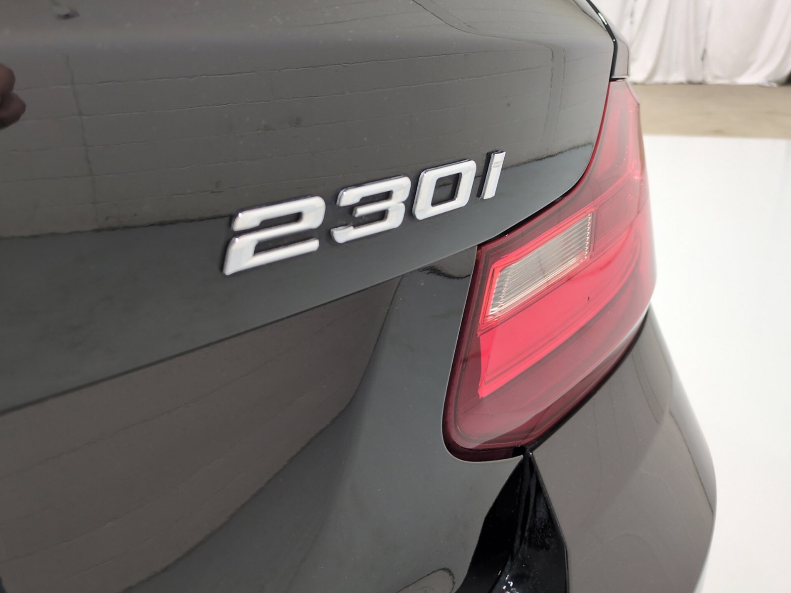 Used 2017 BMW 230i xDrive Convertible AWD/4WD image 5