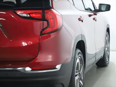 Used 2021 GMC Terrain SLT image 48