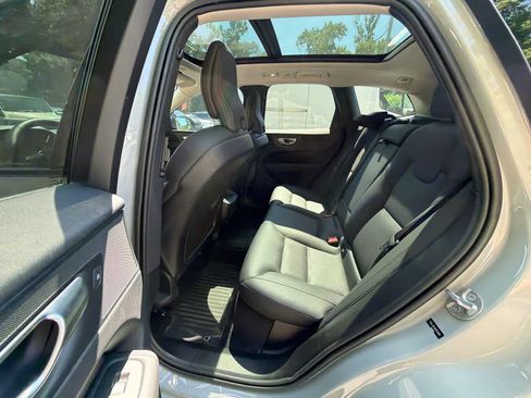 Certified 2024 Volvo XC60 B5 Plus w/ Protection Package Premier AWD/4WD image 24