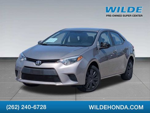 Used 2014 Toyota Corolla LE FWD image 1
