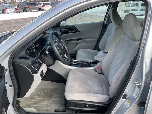 Used 2014 Honda Accord EX image 13
