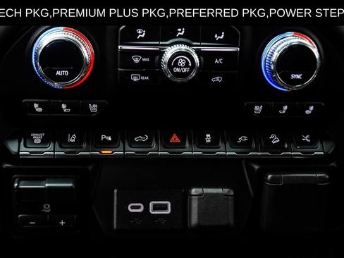 Used 2023 GMC Sierra 2500 AT4 w/ AT4 Premium Plus Package AWD/4WD image 21