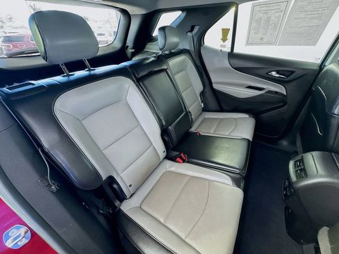 Used 2018 Chevrolet Equinox Premier image 27