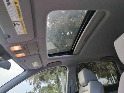 Used 2018 Honda CR-V EX-L image 27