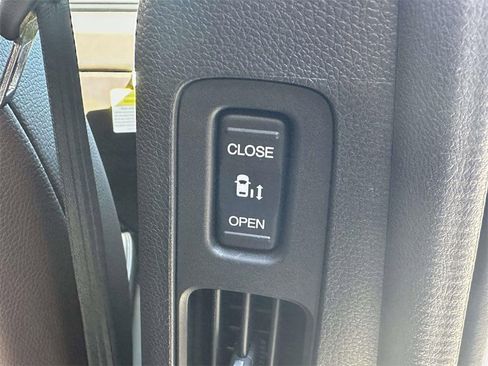 New 2026 Honda Odyssey Touring image 8