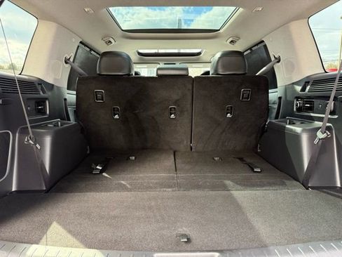 Used 2025 Hyundai Santa Fe Limited AWD/4WD image 13