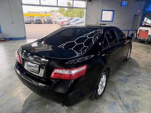 Used 2007 Toyota Camry XLE FWD image 5
