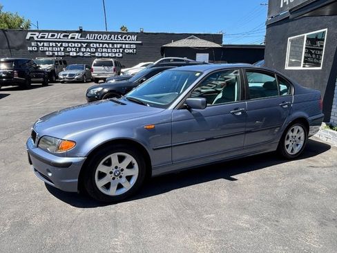 Used 2002 BMW 325i Sedan RWD image 15