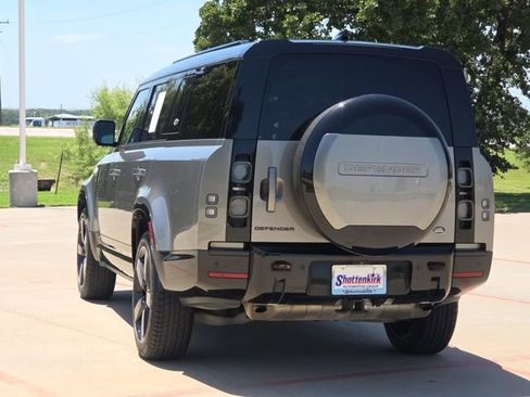 Used 2023 Land Rover Defender 130 X image 6