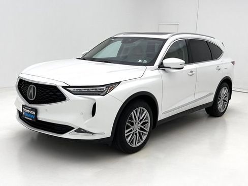 Used 2023 Acura MDX SH-AWD w/ Advance Package image 4