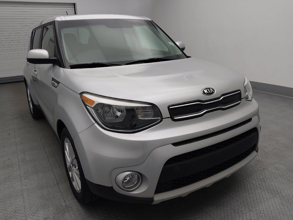 Used 2019 Kia Soul + FWD image 14