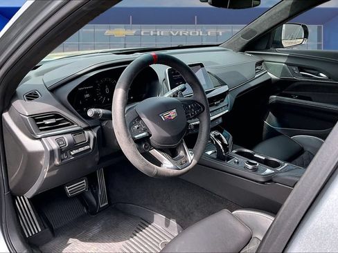 Used 2023 Cadillac CT4 V Blackwing w/ Driver Assist Package RWD image 4