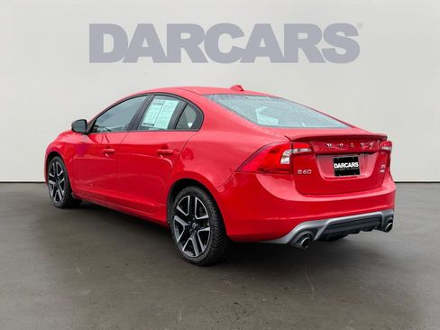 Used 2017 Volvo S60 T5 Dynamic w/ Vision Package AWD/4WD image 5