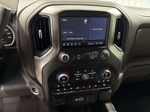 Used 2021 Chevrolet Silverado 1500 LTZ w/ Technology Package AWD/4WD image 28