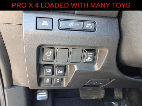 Used 2023 Nissan Frontier PRO-4X w/ Pro Convenience Package AWD/4WD image 16