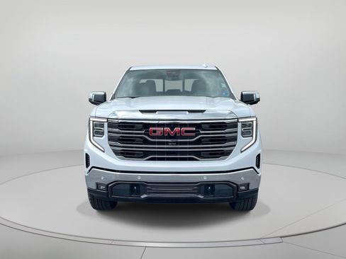 New 2026 GMC Sierra 1500 SLT AWD/4WD image 11