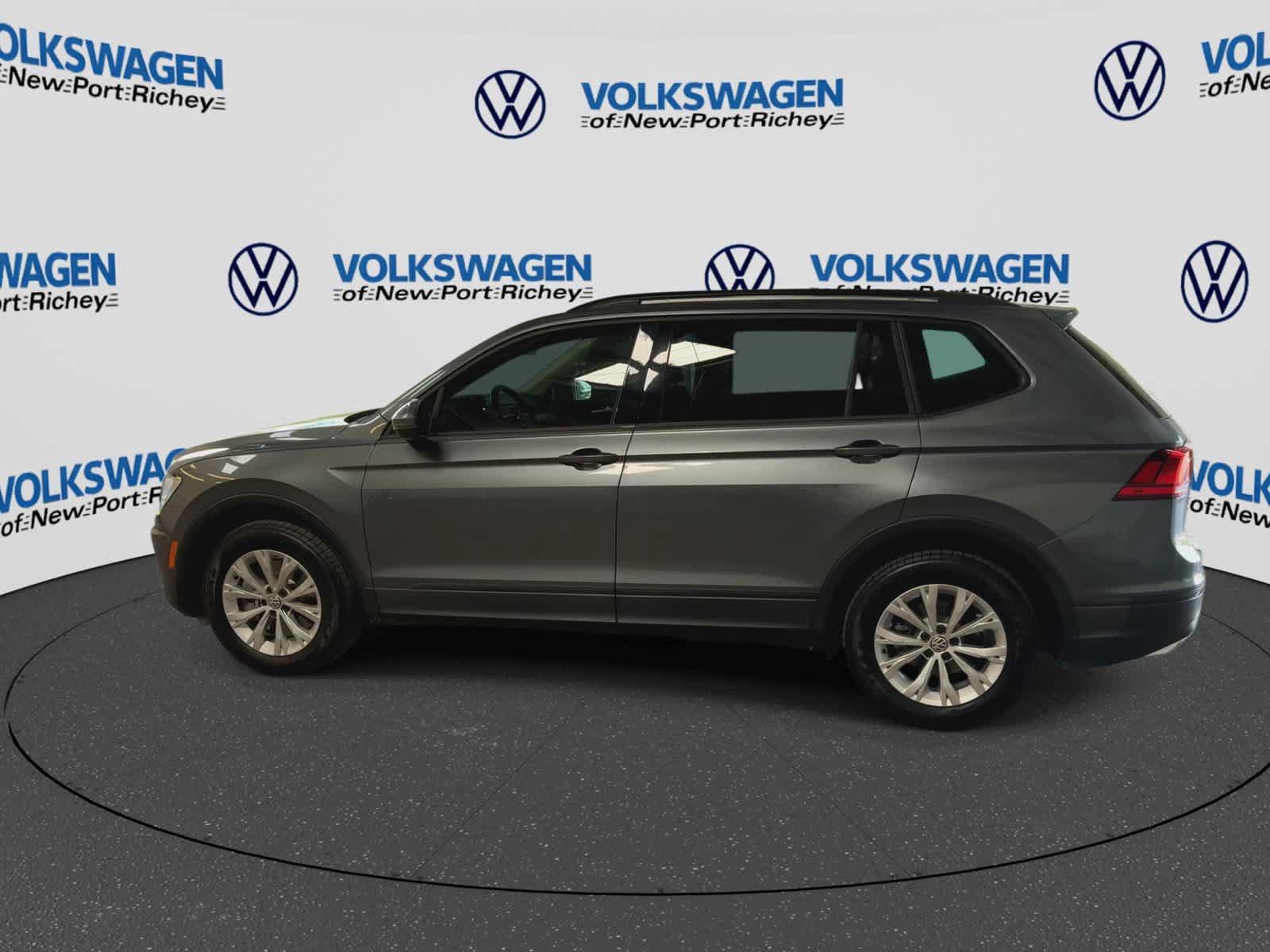 Used 2019 Volkswagen Tiguan S w/ Driver Assistance Package FWD image 5
