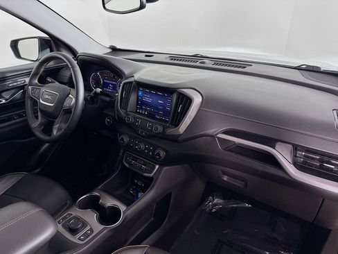 Used 2024 GMC Terrain AT4 image 35