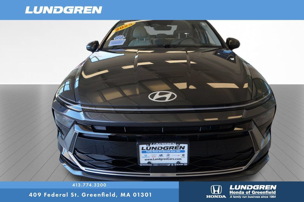 Used 2025 Hyundai Sonata SEL FWD image 34