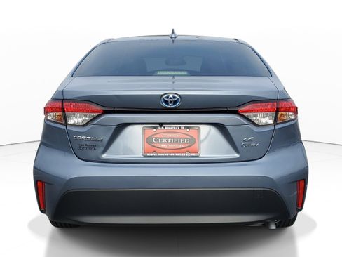Used 2025 Toyota Corolla LE w/ Convenience Package image 5