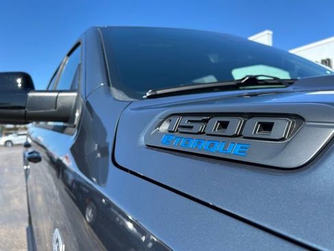 New 2026 RAM 1500 4x4 Crew Cab image 12
