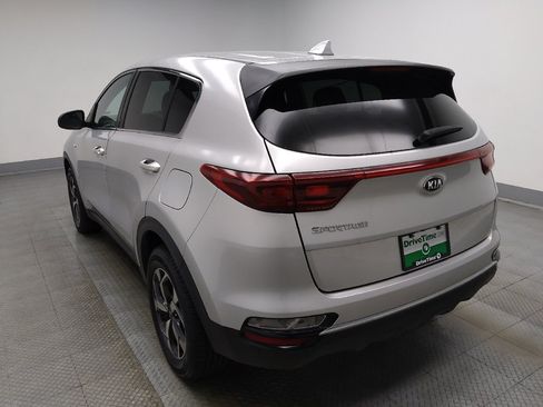 Used 2020 Kia Sportage LX AWD/4WD image 5