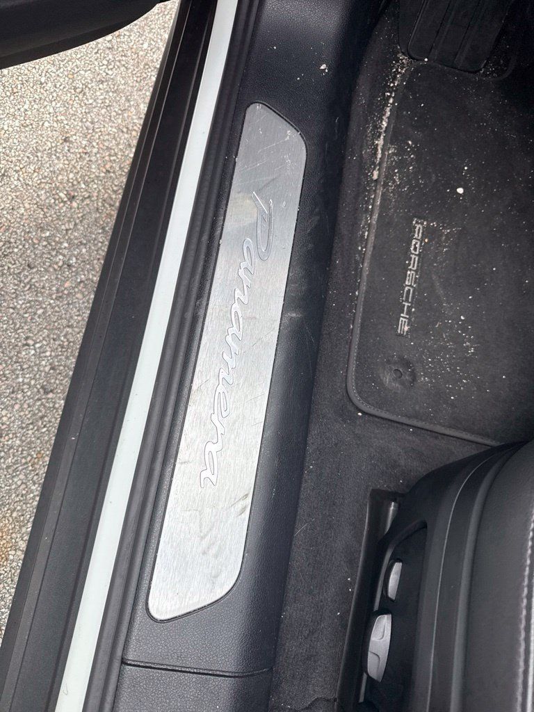 Certified 2025 Porsche Panamera RWD image 8