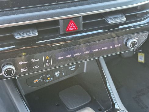 Certified 2025 Kia K5 GT FWD image 16