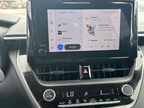 Certified 2023 Toyota Corolla LE image 28