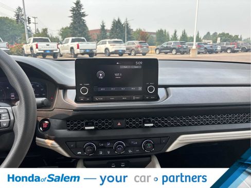 Used 2023 Honda Accord EX image 16