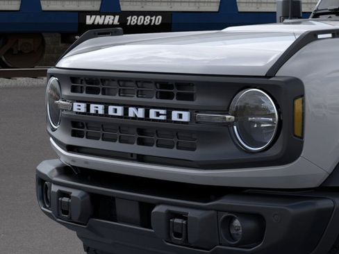 New 2026 Ford Bronco Big Bend w/ Black Diamond Package AWD/4WD image 33
