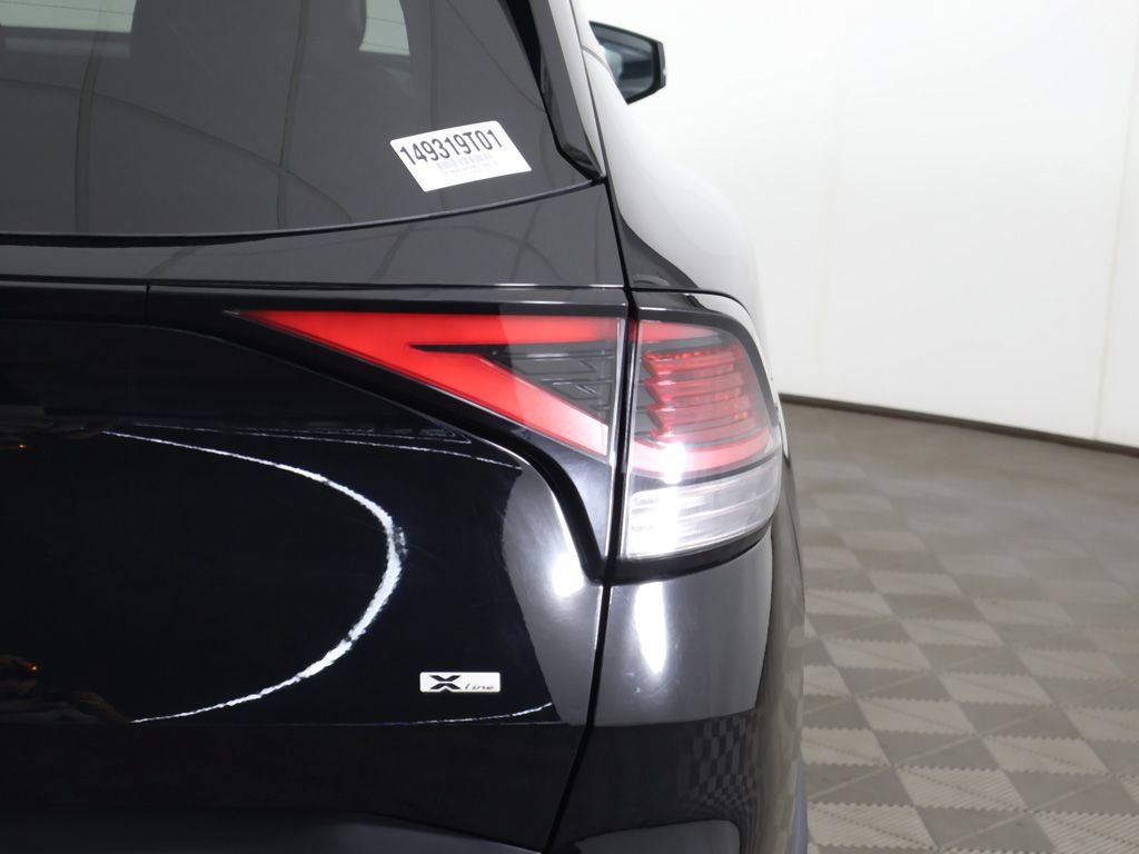 Certified 2024 Kia Sportage X-Line w/ X-Line Premium Package AWD/4WD image 17