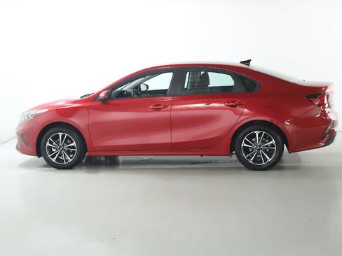 Used 2024 Kia Forte LXS FWD image 38