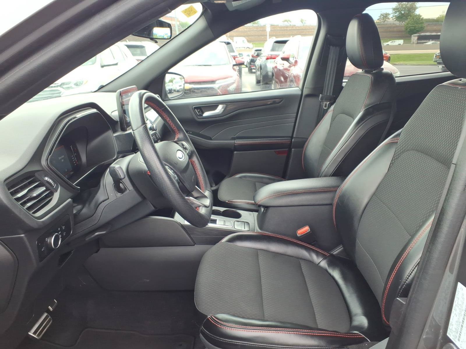 Used 2024 Ford Escape ST-Line FWD image 24