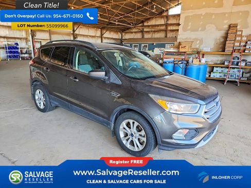 Used 2018 Ford Escape SE w/ Ford Safe & Smart Package FWD image 5