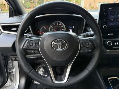 Used 2021 Toyota Corolla SE w/ Carpet Mat Package (TMS) image 14