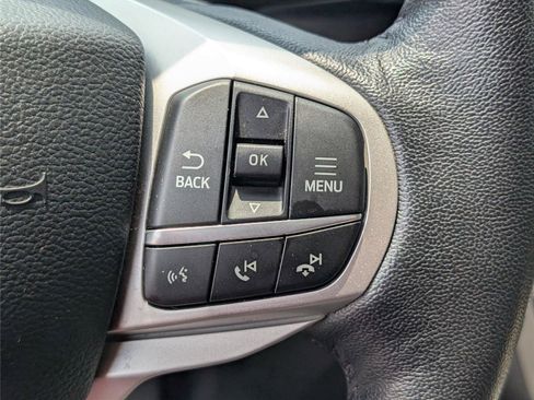 Used 2022 Ford Explorer XLT w/ Equipment Group 202A RWD image 19