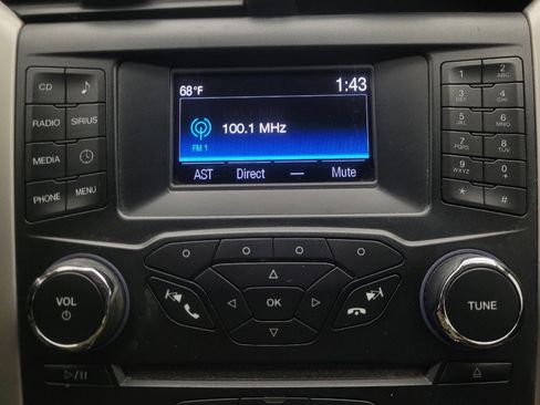 Used 2014 Ford Fusion SE w/ Equipment Group 202A FWD image 25