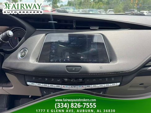 Used 2020 Cadillac XT4 Premium Luxury FWD image 22