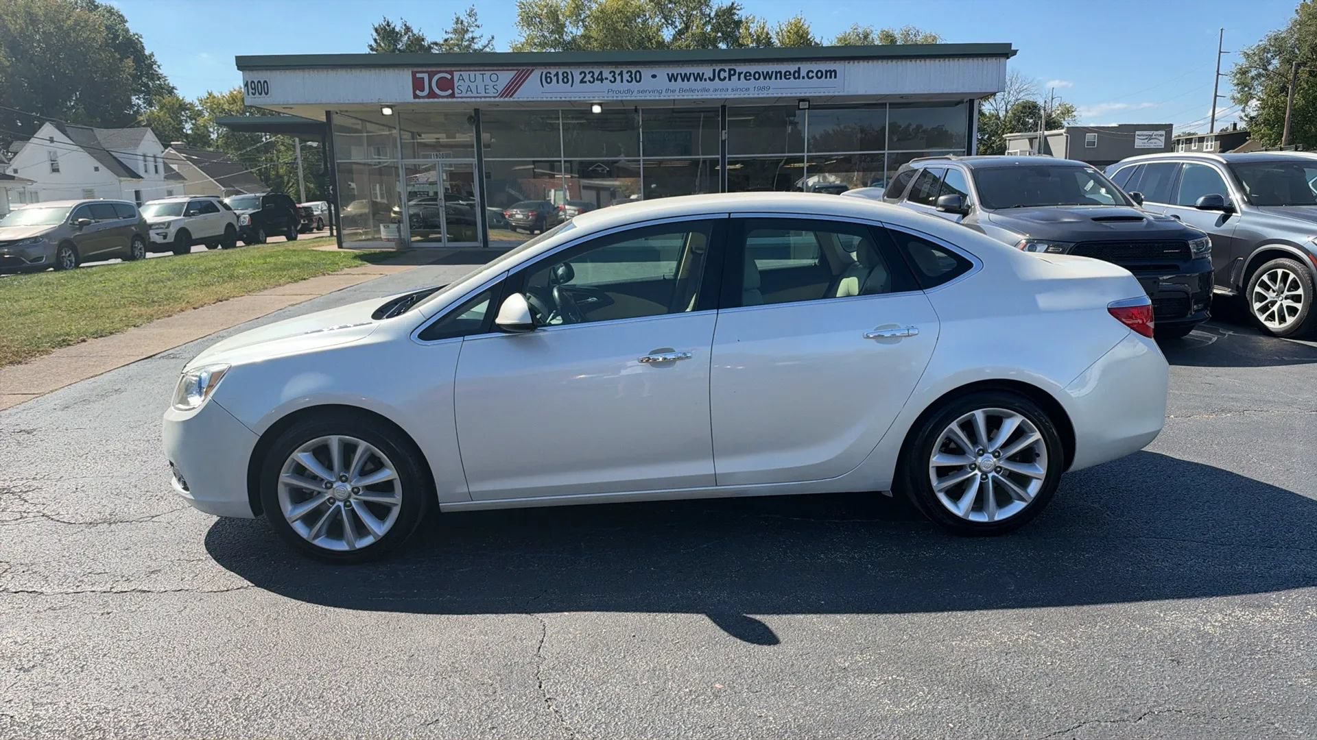Used 2015 Buick Verano Leather FWD image 8