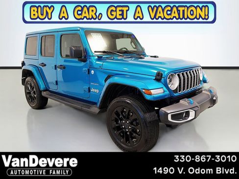 Used 2024 Jeep Wrangler Unlimited Sahara w/ Safety Group AWD/4WD image 1