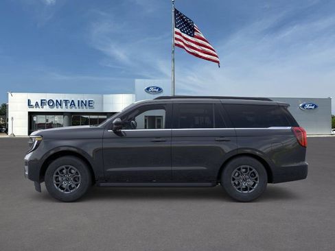 New 2026 Ford Expedition Active image 3