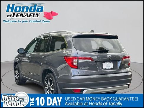 Certified 2020 Honda Pilot Touring image 4