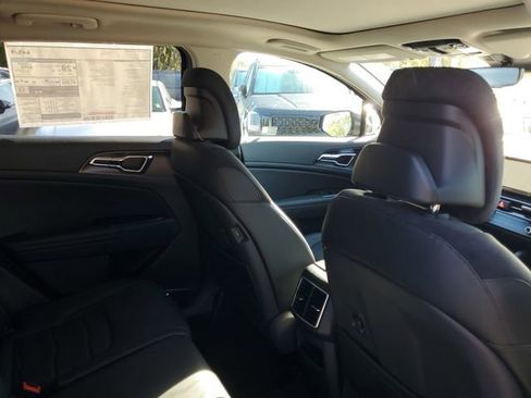 New 2026 Kia Sportage SX image 30